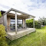 Huttopia Les Falaises - Normandie Camping 2*