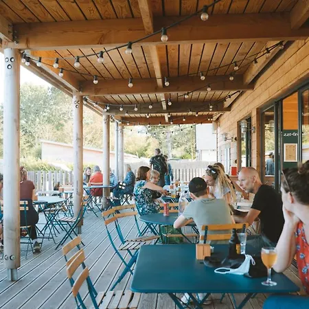 Camping Huttopia Les Falaises - Normandie 2*