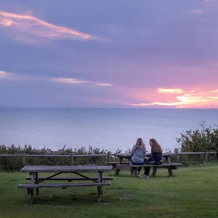 Huttopia Les Falaises - Normandie 2*
