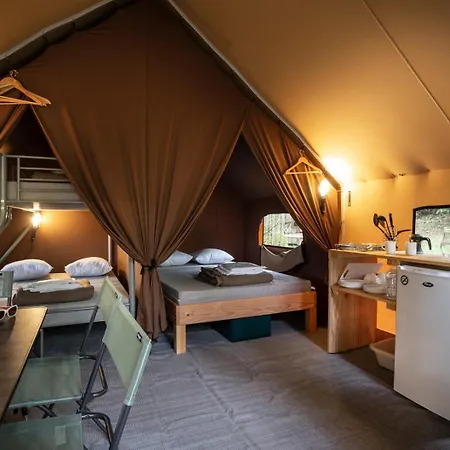 Huttopia Les Falaises - Normandie Camping