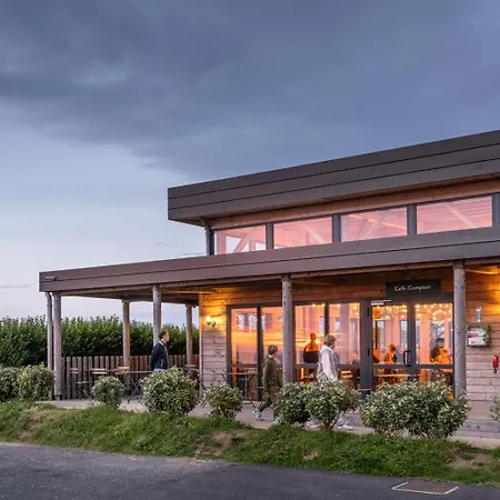 Huttopia Les Falaises - Normandie