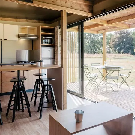 Huttopia Les Falaises - Normandie Camping