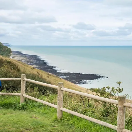 Huttopia Les Falaises - Normandie Saint-Pierre-en-Port