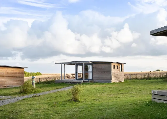 Huttopia Les Falaises - Normandie Campsite Saint-Pierre-en-Port